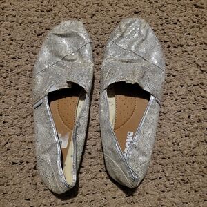 WOMENS GROOVE MAGIC GLITTER FLAT BALLET SHOES SILVER SIZE 7